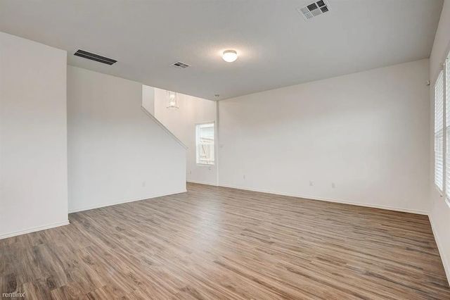 209 Majestic Cedar DR, Liberty Hill, TX 78642