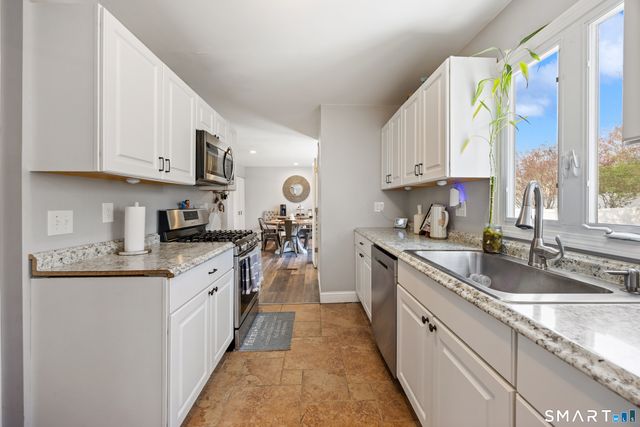 101 Sunset Drive, Derby, CT 06418