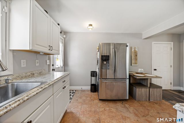 101 Sunset Drive, Derby, CT 06418