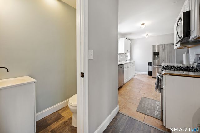 101 Sunset Drive, Derby, CT 06418