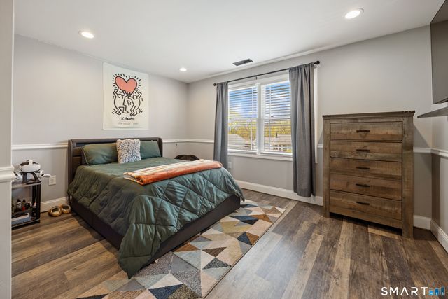 101 Sunset Drive, Derby, CT 06418