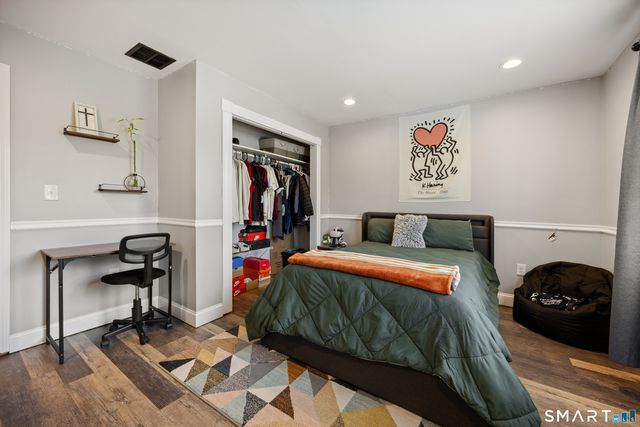 101 Sunset Drive, Derby, CT 06418