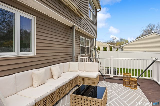 101 Sunset Drive, Derby, CT 06418