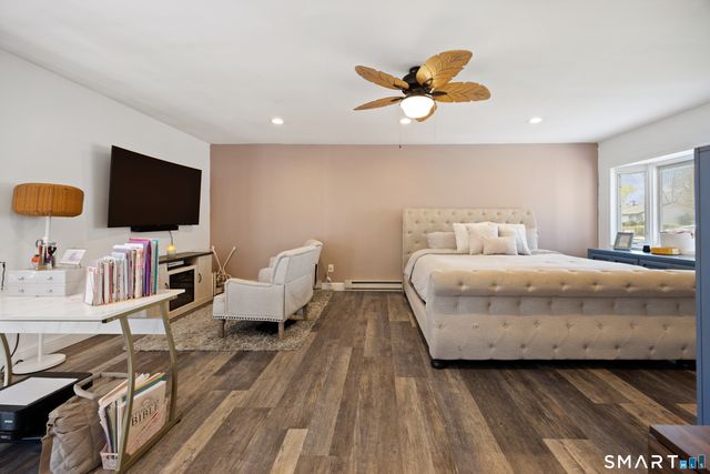 101 Sunset Drive, Derby, CT 06418