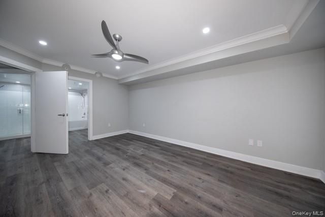 100 Glen Street N2220, Glen Cove, NY 11542