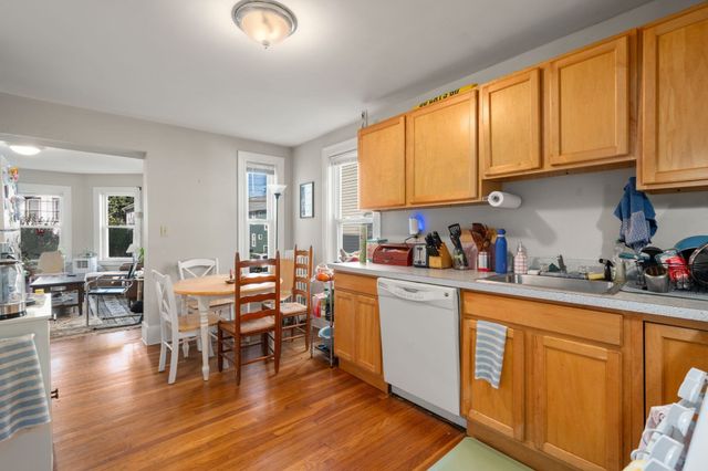 166 Albion St, Somerville, MA 02144