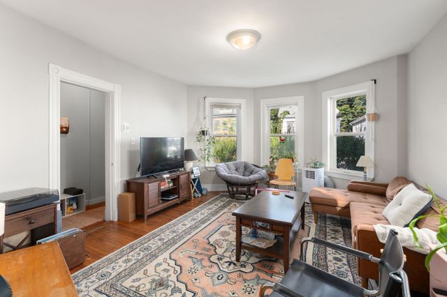 166 Albion St, Somerville, MA 02144