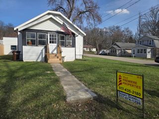 323 S Maurice Avenue, Jackson, MI 49203