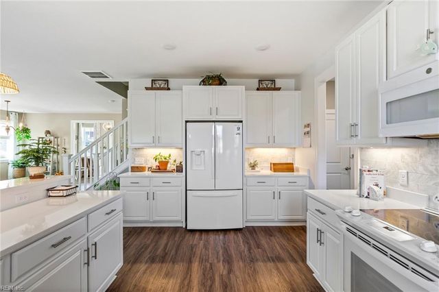 1924 Briton LN, Chesapeake, VA 23322