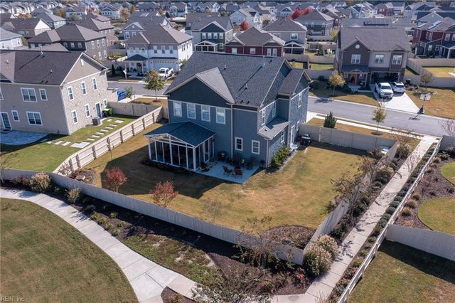 1924 Briton LN, Chesapeake, VA 23322