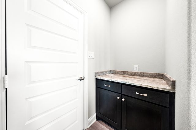 6528 Emerson Lane, Mesquite, TX 75126