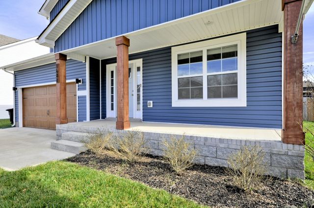 1688 RAINS RD, Clarksville, TN 37042