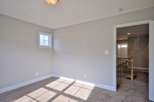 1688 RAINS RD, Clarksville, TN 37042