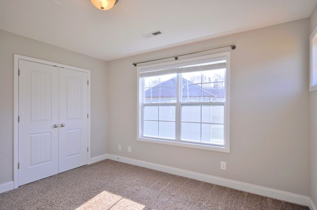 1688 RAINS RD, Clarksville, TN 37042