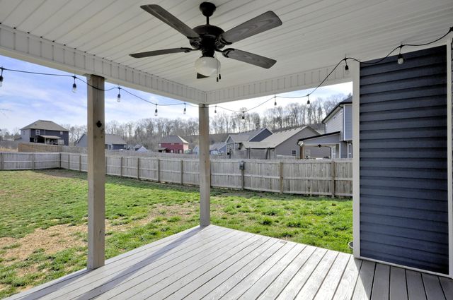 1688 RAINS RD, Clarksville, TN 37042