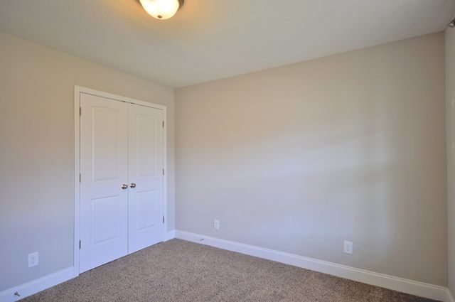 1688 RAINS RD, Clarksville, TN 37042