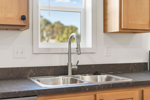 1536 SW Koyoda Street, Madras, OR 97741