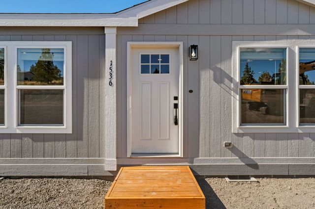 1536 SW Koyoda Street, Madras, OR 97741