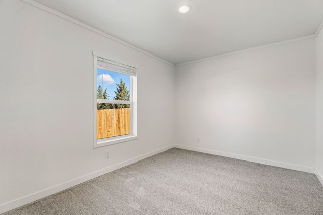 1536 SW Koyoda Street, Madras, OR 97741