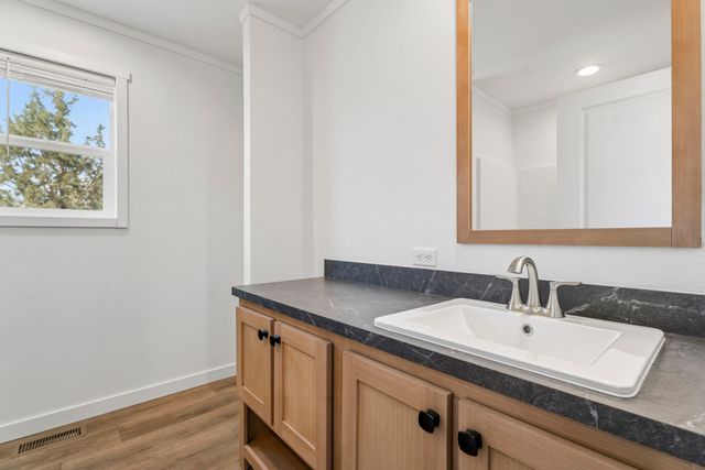 1536 SW Koyoda Street, Madras, OR 97741