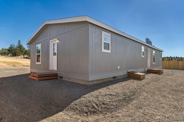 1536 SW Koyoda Street, Madras, OR 97741