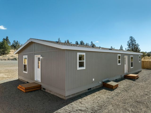 1536 SW Koyoda Street, Madras, OR 97741