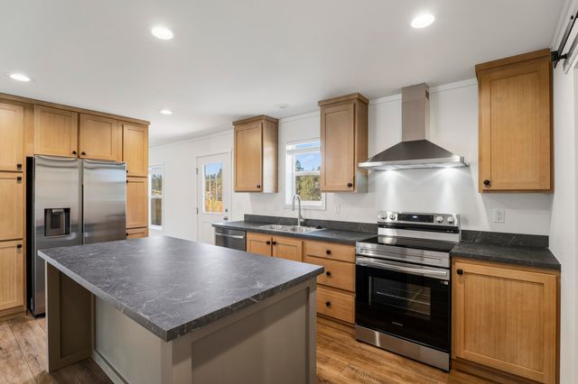 1536 SW Koyoda Street, Madras, OR 97741