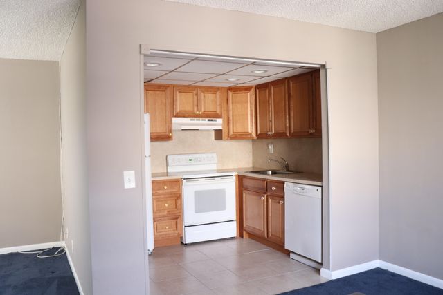 466 Capri J, Delray Beach, FL 33484