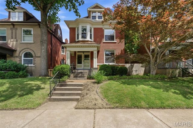 3705 Juniata Street, St Louis, MO 63116