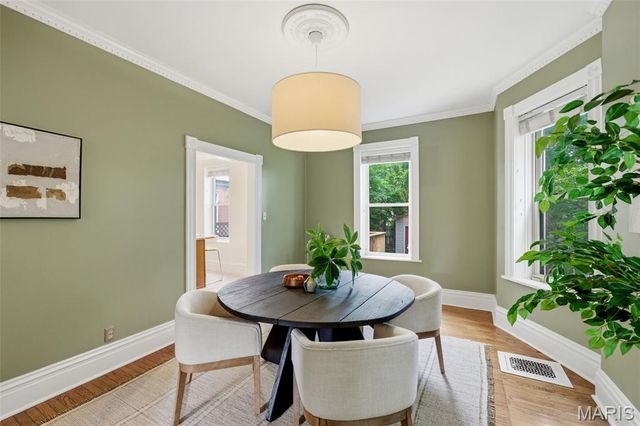 3705 Juniata Street, St Louis, MO 63116