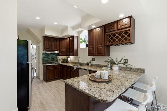 3705 Juniata Street, St Louis, MO 63116