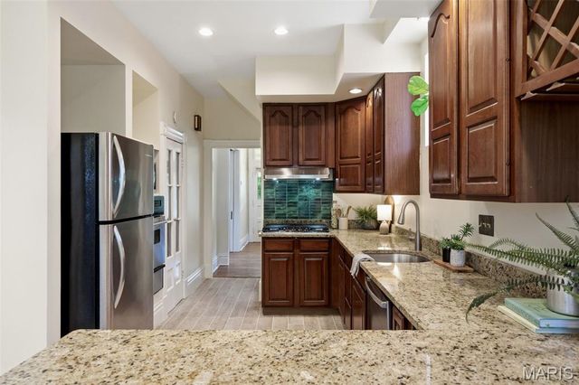 3705 Juniata Street, St Louis, MO 63116