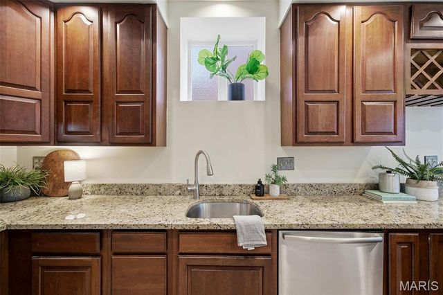 3705 Juniata Street, St Louis, MO 63116
