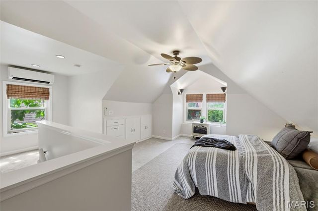 3705 Juniata Street, St Louis, MO 63116