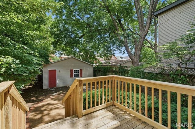 3705 Juniata Street, St Louis, MO 63116