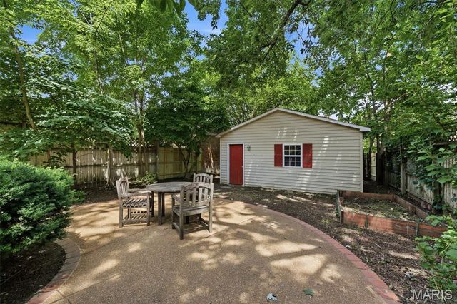 3705 Juniata Street, St Louis, MO 63116