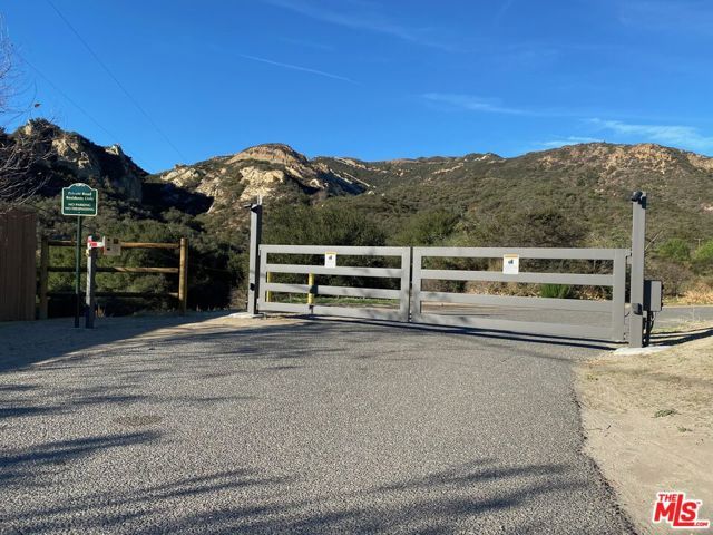 23629 Zuniga Road, Topanga (los Angeles), CA 90290