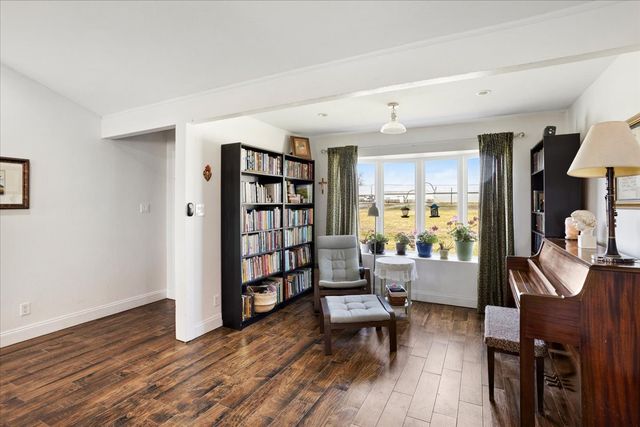 698 Hackberry, Van Alstyne, TX 75495