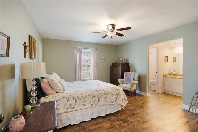 698 Hackberry, Van Alstyne, TX 75495