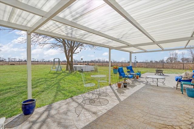 698 Hackberry, Van Alstyne, TX 75495