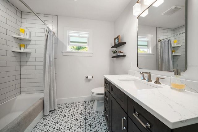 409 MARYLAND AVENUE, Crystal Beach, FL 34681