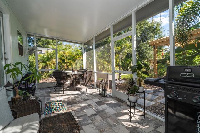 409 MARYLAND AVENUE, Crystal Beach, FL 34681