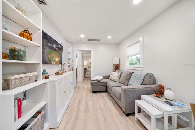 409 MARYLAND AVENUE, Crystal Beach, FL 34681