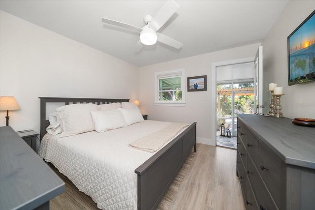 409 MARYLAND AVENUE, Crystal Beach, FL 34681