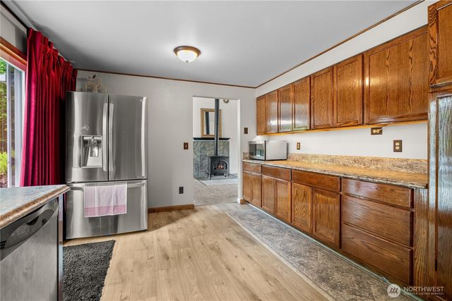 37911 300th Avenue SE, Enumclaw, WA 98022
