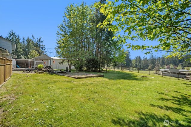 37911 300th Avenue SE, Enumclaw, WA 98022