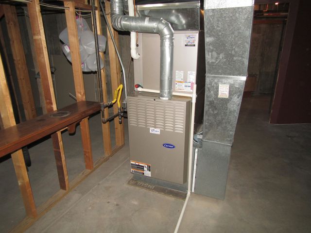 160 S Estates Dr, Salina, KS 67401