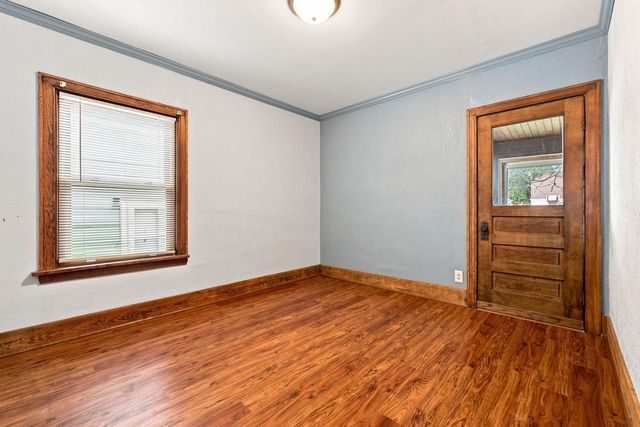 1964 S 81st STREET, West Allis, WI 53219