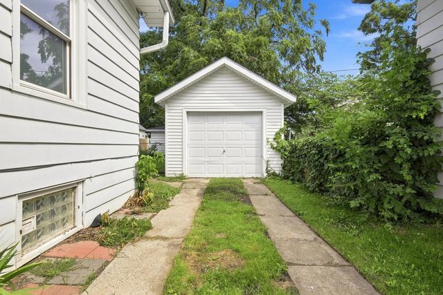 1964 S 81st STREET, West Allis, WI 53219