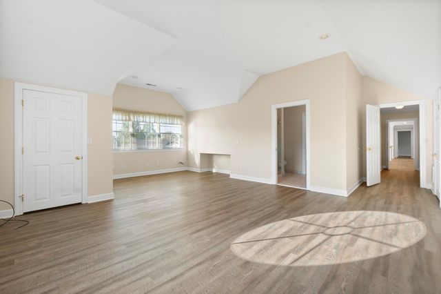 1160 Heritage Landing Drive, Chattanooga, TN 37405